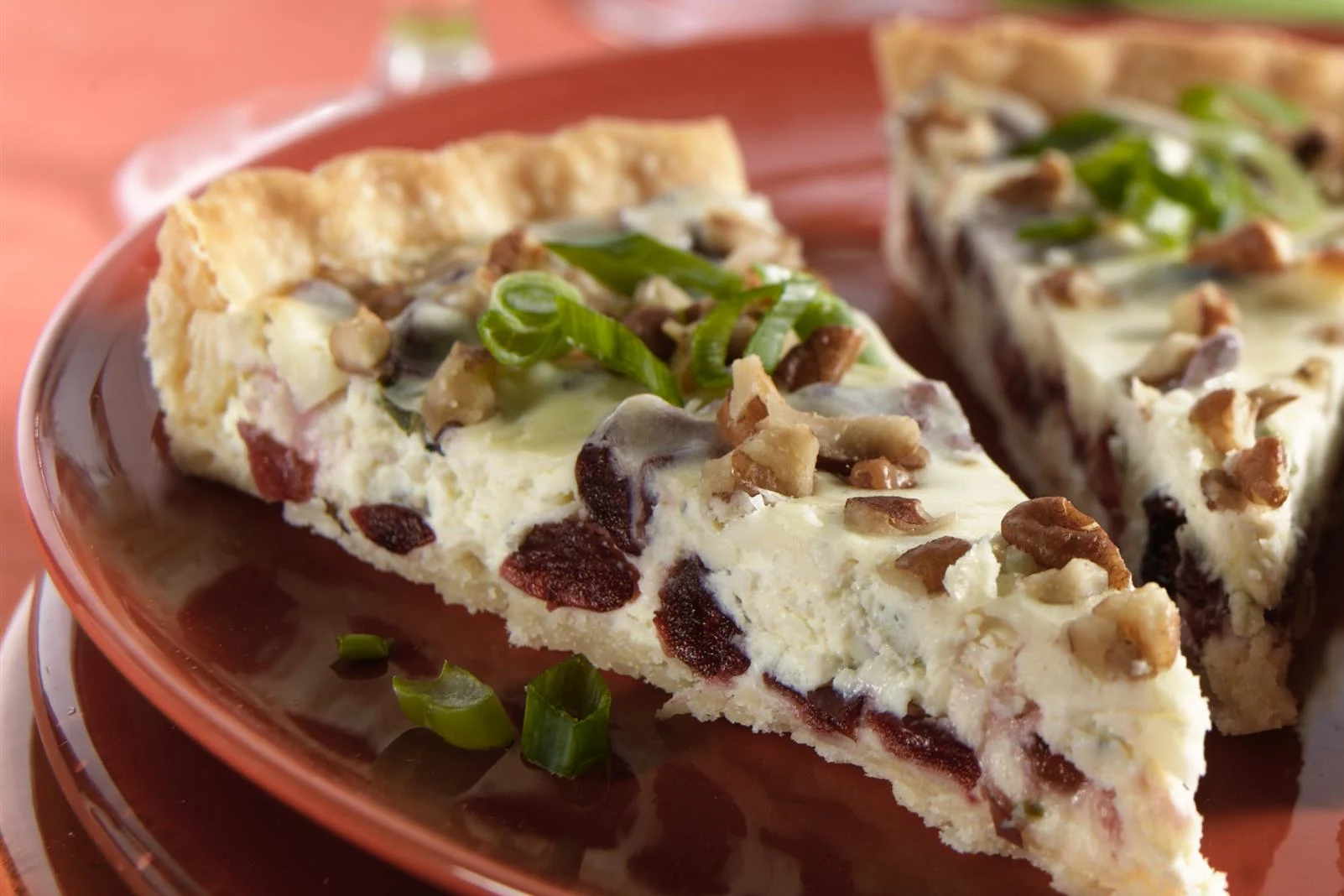 Tarte au brie, basilic et à  la Cranberry 